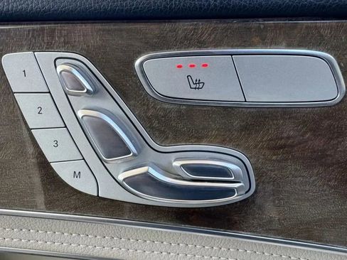 Used 2016 Mercedes-Benz C 300 4MATIC Sedan image 28