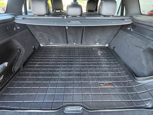 Used 2021 Mercedes-Benz GLC 300 GLC 300 image 34