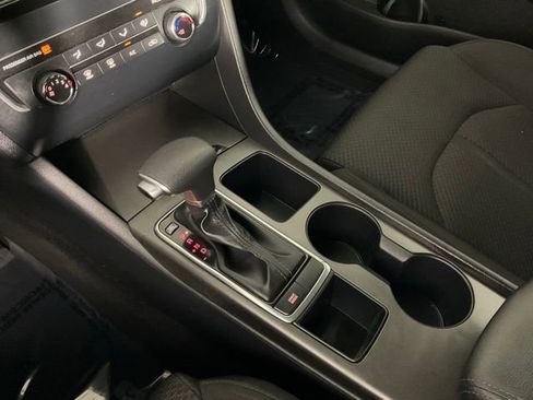 Used 2016 Kia Optima LX image 18