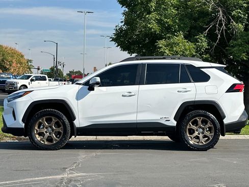 Used 2023 Toyota RAV4 AWD Hybrid image 5