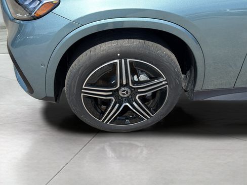New 2026 Mercedes-Benz GLC 300 4MATIC image 9