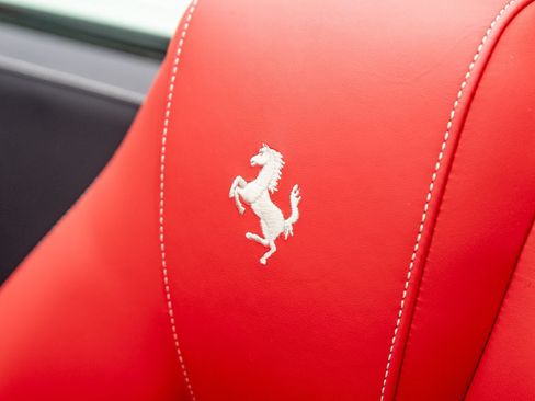 Used 2019 Ferrari 488 Spider RWD image 26