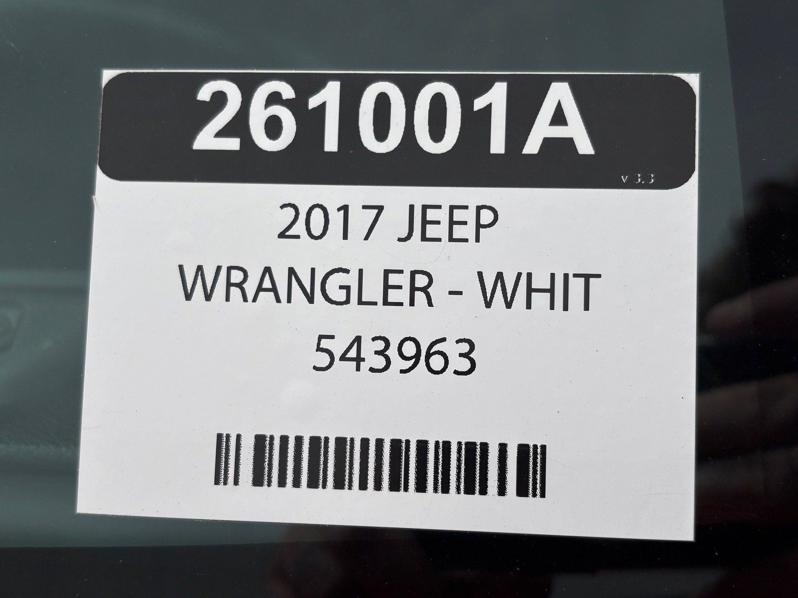 Used 2017 Jeep Wrangler Unlimited Sahara w/ Connectivity Group AWD/4WD image 7