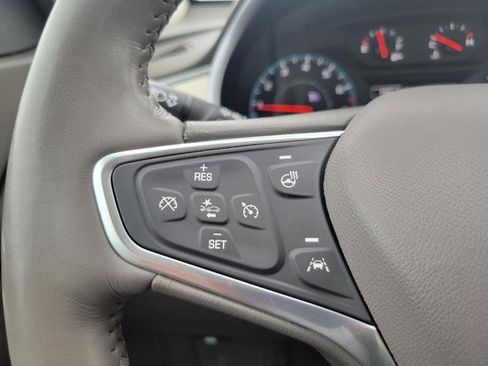 Used 2022 Chevrolet Malibu LT w/ Leather Package image 13