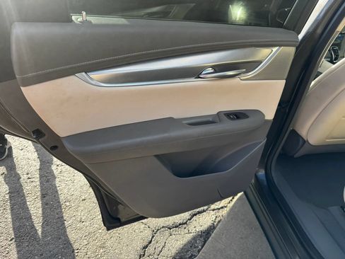Used 2020 Cadillac XT5 Premium Luxury AWD/4WD image 13
