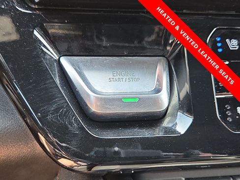 Used 2023 GMC Sierra 1500 AT4 w/ Technology Package AWD/4WD image 20