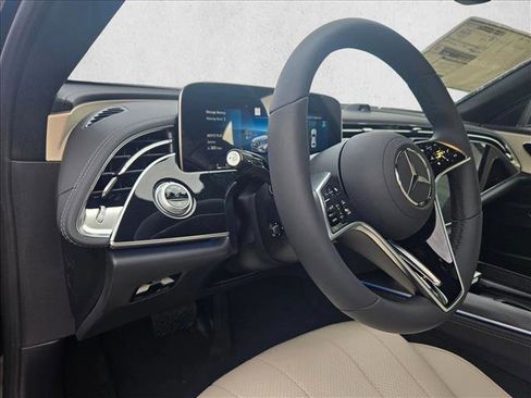 New 2026 Mercedes-Benz E 450 4MATIC Sedan image 8