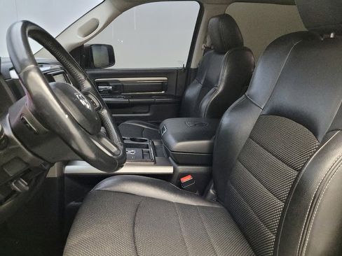 Used 2013 RAM 1500 Sport w/ Convenience Group image 17