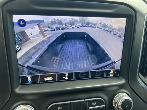 Used 2022 GMC Sierra 2500 AT4 w/ Gooseneck/5TH Wheel Package AWD/4WD image 32