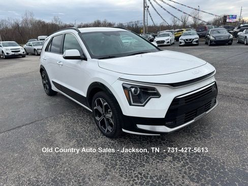 Used 2023 Kia Niro EX Touring image 5