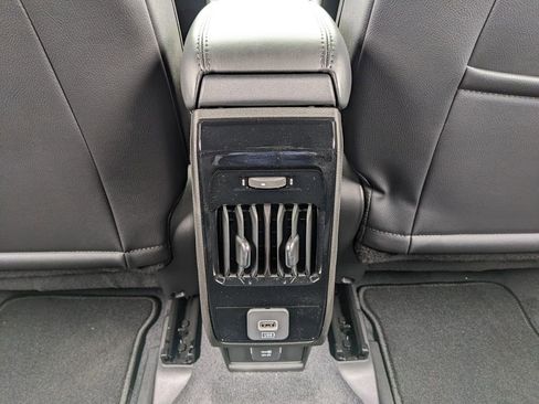 New 2026 Jeep Compass Latitude image 38