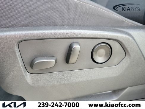 Used 2025 Chevrolet Silverado 1500 LT w/ Protection Package AWD/4WD image 20