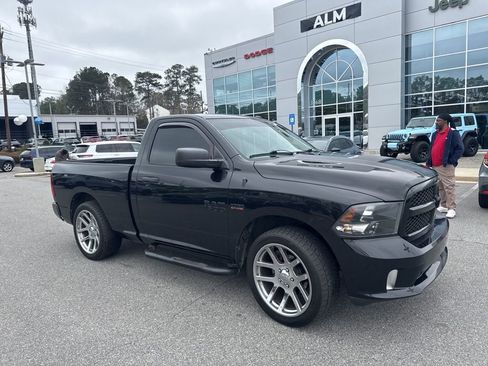 Used 2015 RAM 1500 Express w/ Black Ram 1500 Express Group image 4