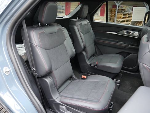 New 2026 Ford Explorer ST w/ Sun And Sound Package image 34