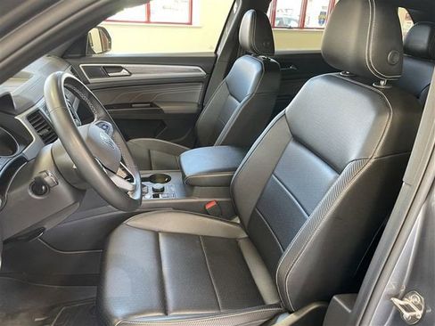 Used 2021 Volkswagen Atlas Cross Sport SE AWD/4WD image 21