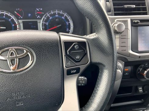 Used 2017 Toyota 4Runner SR5 image 25