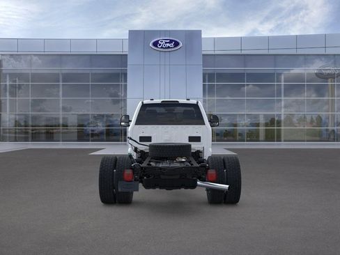 New 2026 Ford F550 4x4 Regular Cab Super Duty w/ XL Chrome Package image 34