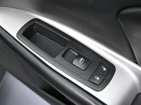 Used 2016 Dodge Journey SE w/ Flexible Seating Group image 43