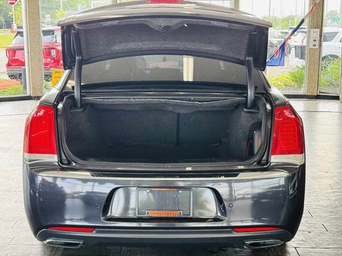 Used 2017 Chrysler 300 Limited w/ 300 Premium Group AWD/4WD image 11