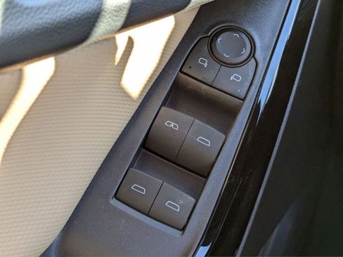 New 2025 Chevrolet Equinox ACTIV w/ Safety and Technology Package FWD image 22