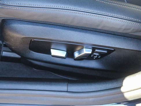 Certified 2023 BMW 530e w/ Convenience Package image 21