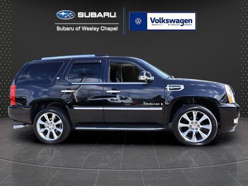 Used 2009 Cadillac Escalade Hybrid RWD image 8