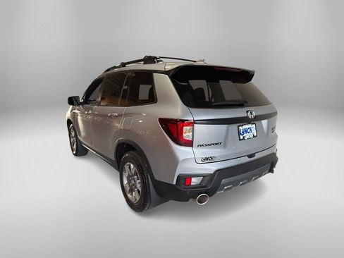 Used 2022 Honda Passport TrailSport image 3
