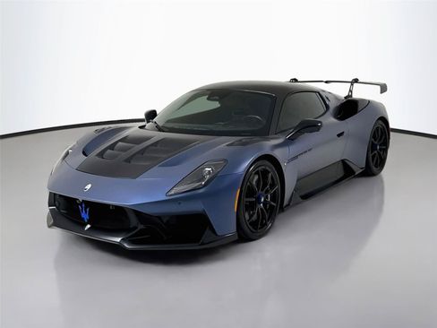 Used 2025 Maserati MC20 GT2 Stradale RWD image 10