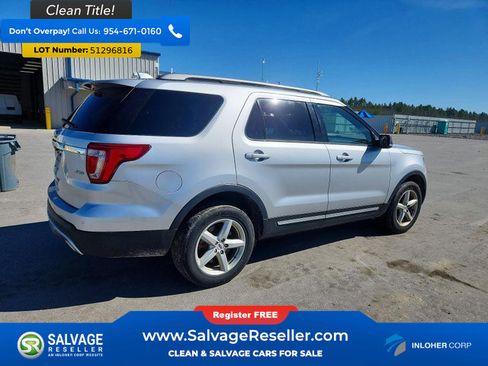 Used 2016 Ford Explorer XLT w/ Equipment Group 201A AWD/4WD image 4