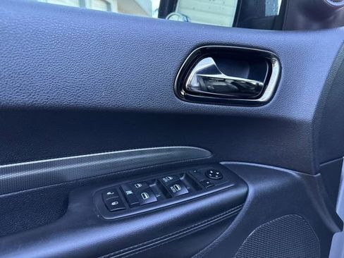 Used 2020 Dodge Durango GT image 24