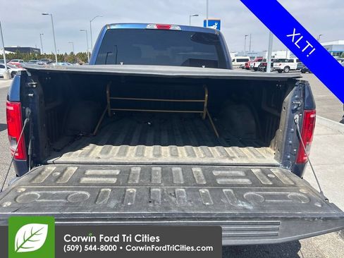 Used 2017 Ford F150 XLT AWD/4WD image 6