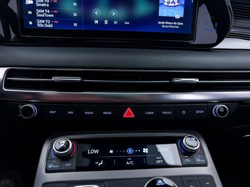 Used 2024 Hyundai Palisade Calligraphy AWD/4WD image 27