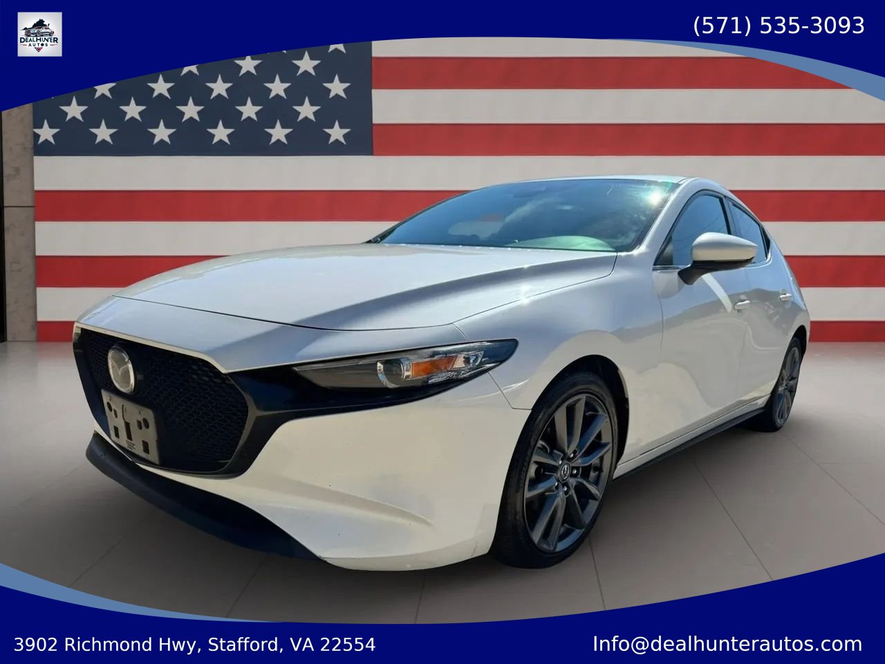 Used 2019 MAZDA MAZDA3 Hatchback FWD image 1