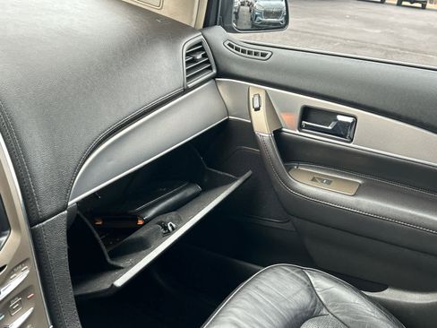 Used 2014 Lincoln MKX AWD w/ Equipment Group 102A image 50