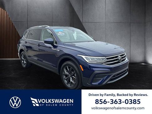 Certified 2023 Volkswagen Tiguan SE AWD/4WD image 1