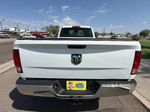 Used 2018 RAM 2500 Tradesman w/ Chrome Appearance Group RWD image 3