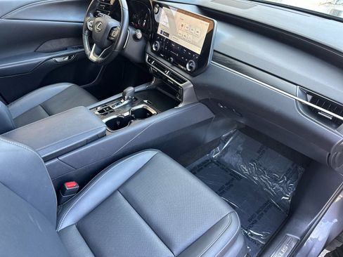 Used 2025 Lexus RX 350 Premium FWD image 18