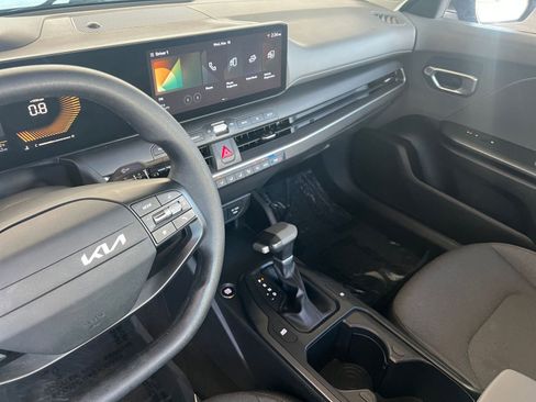 Used 2025 Kia K4 LXS image 20