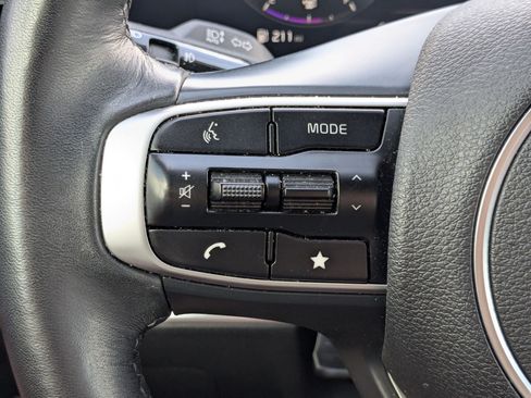 Certified 2024 Kia Sportage SX AWD/4WD image 16