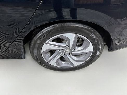 Used 2019 Honda Insight EX image 22