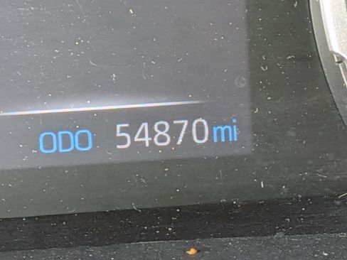 Used 2021 Toyota RAV4 XLE Premium image 29