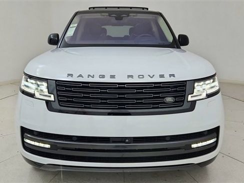 Used 2023 Land Rover Range Rover Long Wheelbase Autobiography image 13