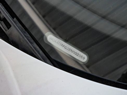 Used 2011 Audi R8 V8 image 57