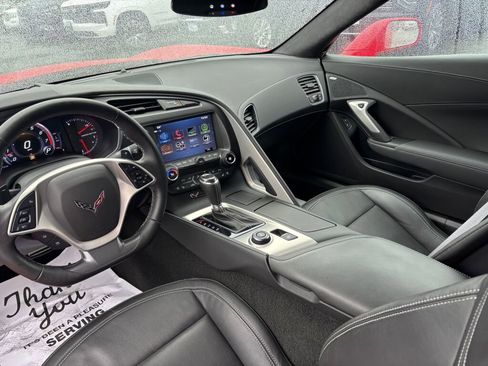 Used 2017 Chevrolet Corvette Stingray Coupe w/ Z51 3LT image 15