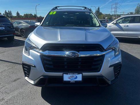 Used 2023 Subaru Ascent Limited AWD/4WD image 5