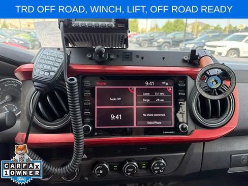 Used 2020 Toyota Tacoma TRD Off-Road AWD/4WD image 16