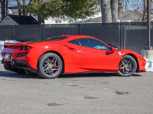 Used 2020 Ferrari F8 Tributo image 34