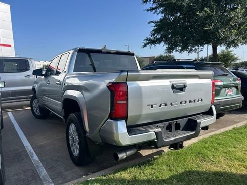 Used 2024 Toyota Tacoma SR5 AWD/4WD image 3