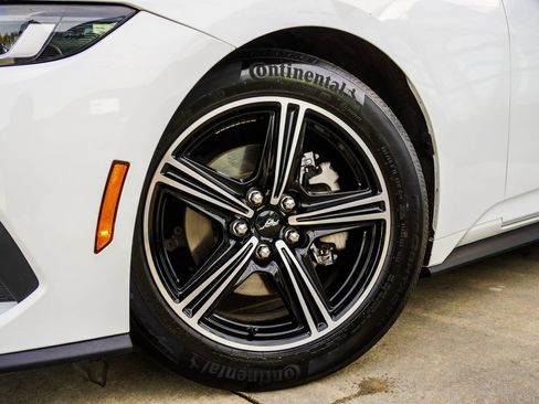 Used 2024 Ford Mustang Premium RWD image 3