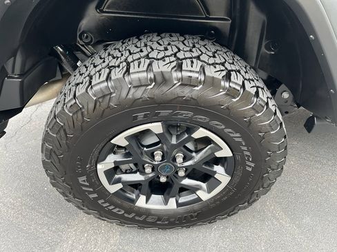 Used 2025 Jeep Wrangler Unlimited Rubicon 4xe w/ Convenience Group image 14